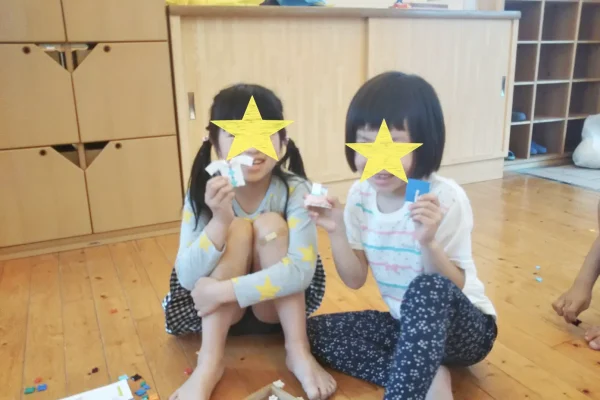 Playing with origami 放課後の充実した生活